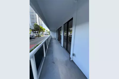 20505 E Country Club Dr #135, Aventura, FL 33180 - Photo 14