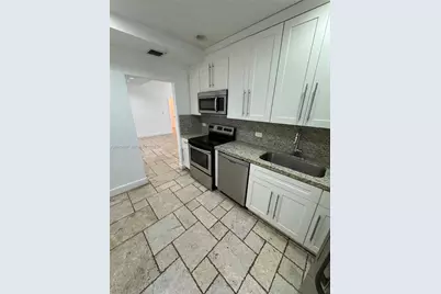 20505 E Country Club Dr #135, Aventura, FL 33180 - Photo 2