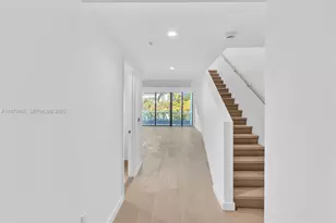 9201 E Bay Harbor Dr, Bay Harbor Islands, FL 33154 - Photo 2