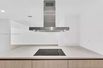 9201 E Bay Harbor Dr #310/410, Bay Harbor Islands, FL 33154 - Photo 10