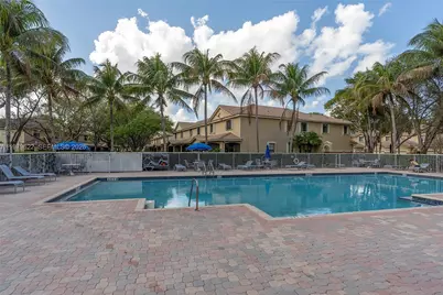 3892 Tree Top Dr, Weston, FL 33332 - Photo 38