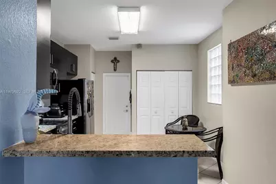 3892 Tree Top Dr, Weston, FL 33332 - Photo 32