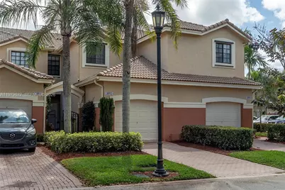 3892 Tree Top Dr, Weston, FL 33332 - Photo 4