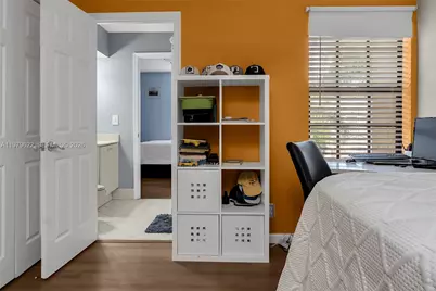 3892 Tree Top Dr, Weston, FL 33332 - Photo 22