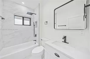 1735 NW 84th St, Miami, FL 33147 - Photo 12