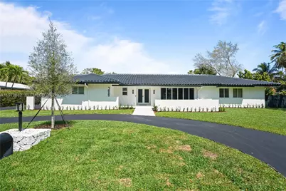 7845 SW 179th Ter, Palmetto Bay, FL 33157 - Photo 1