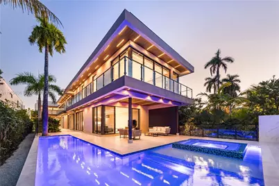 723 NE 77th St, Miami, FL 33138 - Photo 1