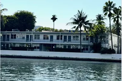 2445 Lake Pancoast Dr #7, Miami Beach, FL 33140 - Photo 26