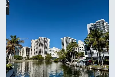 2445 Lake Pancoast Dr #7, Miami Beach, FL 33140 - Photo 6