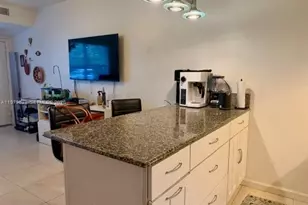 2445 Lake Pancoast Dr, Miami Beach, FL 33140 - Photo 12