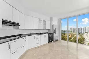 19111 Collins Ave, Sunny Isles Beach, FL 33160 - Photo 12