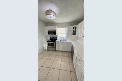 2025 NE 164th St #616, North Miami Beach, FL 33162 - Photo 2