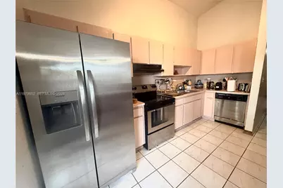 17991 SW 136th Ave, Miami, FL 33177 - Photo 4