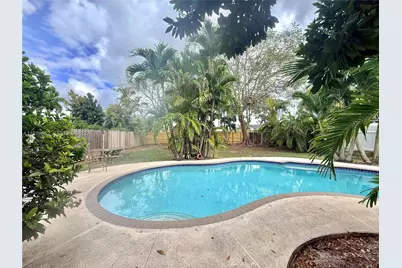 17991 SW 136th Ave, Miami, FL 33177 - Photo 14
