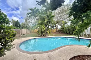 17991 SW 136th Ave, Miami, FL 33177 - Photo 14