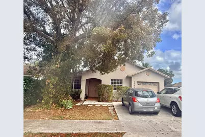 17991 SW 136th Ave, Miami, FL 33177 - Photo 2