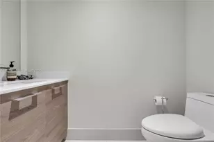 1300 S Miami Ave, Miami, FL 33130 - Photo 22