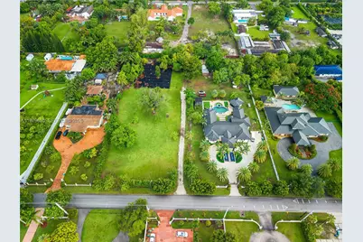 11950 SW 43rd St, Miami, FL 33175 - Photo 2
