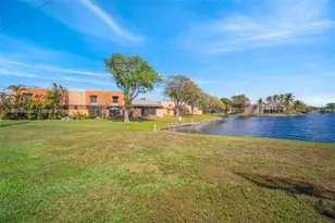 1451 NW 92nd Ave, Pembroke Pines, FL 33024 - Photo 1