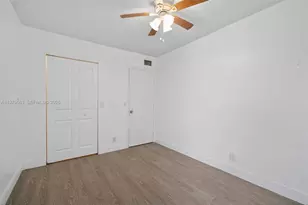 1451 NW 92nd Ave, Pembroke Pines, FL 33024 - Photo 26
