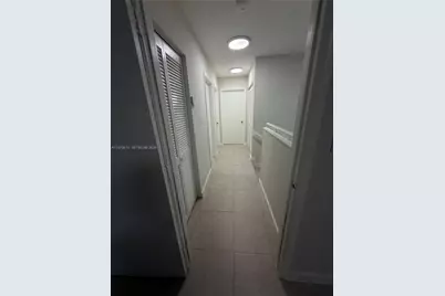 11810 NE 19th Dr #7, North Miami, FL 33181 - Photo 8