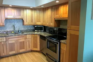 2025 NE 164th St, North Miami Beach, FL 33162 - Photo 16