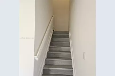 1720 SE 9th Ave #0, Homestead, FL 33034 - Photo 10