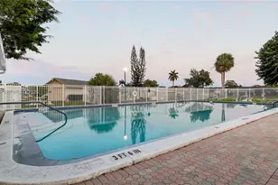 5102 NW 53rd St, Tamarac, FL 33319 - Photo 32