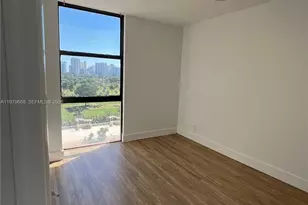 20301 W Country Club Dr, Aventura, FL 33180 - Photo 16