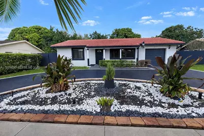 6875 SW 148th Ct, Miami, FL 33193 - Photo 2