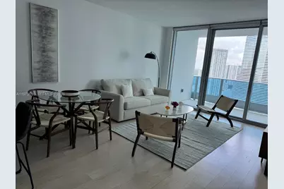 200 Biscayne Boulevard Way #3711, Miami, FL 33131 - Photo 4