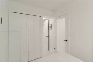 5701 Collins Ave, Miami Beach, FL 33140 - Photo 28