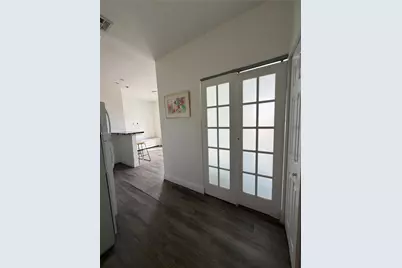 1244 Pennsylvania Ave #305, Miami Beach, FL 33139 - Photo 12