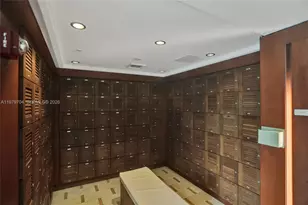 31 SE 5th St, Miami, FL 33131 - Photo 70