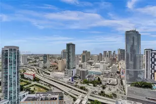 31 SE 5th St, Miami, FL 33131 - Photo 58
