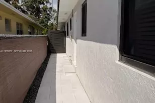 3609 SW 27th St, Miami, FL 33133 - Photo 30