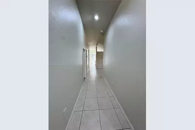 2010 SE 14th St #0, Homestead, FL 33035 - Photo 2