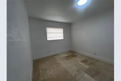 916 SW 10th St #1-3, Hallandale Beach, FL 33009 - Photo 8