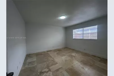 916 SW 10th St #1-3, Hallandale Beach, FL 33009 - Photo 4