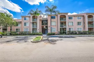 12172 St.Andrews Pl, Miramar, FL 33025 - Photo 6