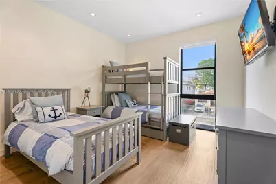 3276 Day Ave #3276, Miami, FL 33133 - Photo 14