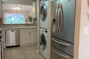 803 SW 119th Way, Davie, FL 33325 - Photo 2