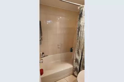 3301 N Country Club Dr #211, Aventura, FL 33180 - Photo 20