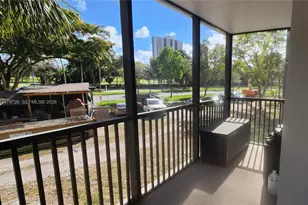 3301 N Country Club Dr, Aventura, FL 33180 - Photo 10