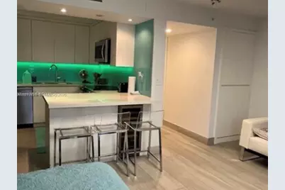 2457 Collins Ave #1605, Miami Beach, FL 33140 - Photo 2