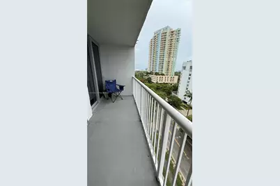 150 SE 25th Rd #10E, Miami, FL 33129 - Photo 4