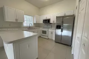 16309 Emerald Cove Rd, Weston, FL 33331 - Photo 12