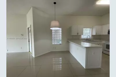 16309 Emerald Cove Rd #16309, Weston, FL 33331 - Photo 10