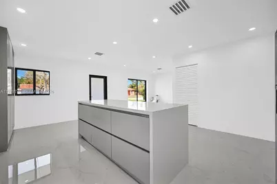 4480 NW 201st St, Miami Gardens, FL 33055 - Photo 12