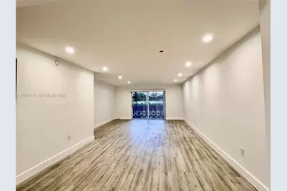 [Address not provided], North Miami, FL 33181 - Photo 1